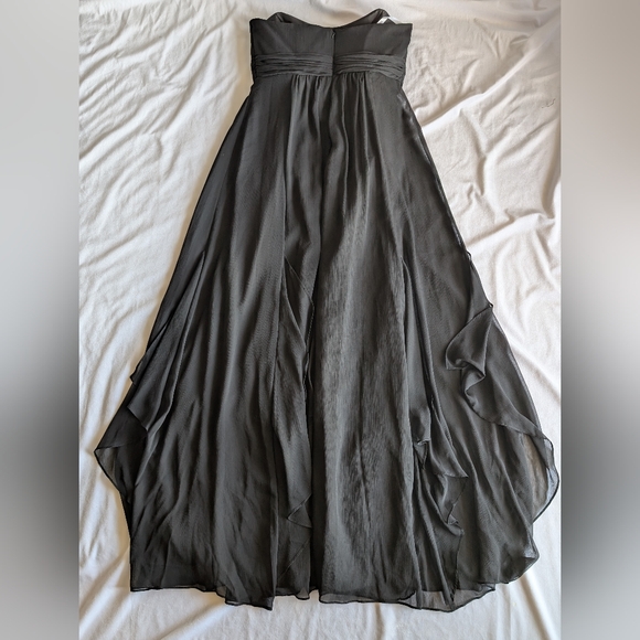 David's Bridal Strapless Crinkle Chiffon Dress With Godets Style: F14865 Size 10 - Picture 8 of 13